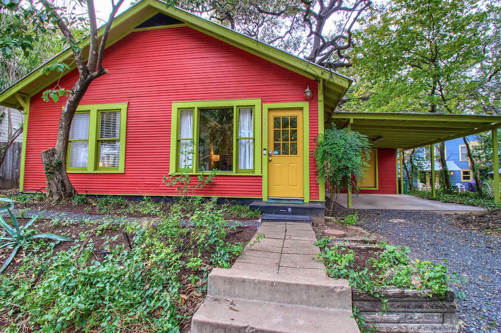 Travis Heights Modern 1