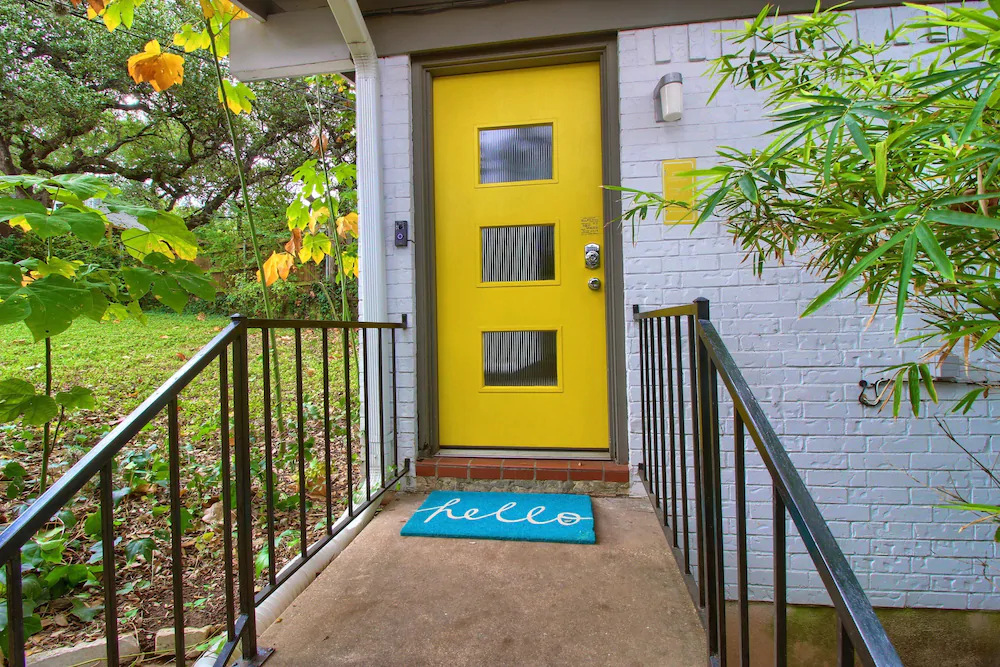 Travis Heights Modern 1