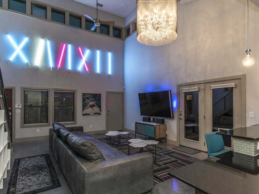 Wow Nirvana Home