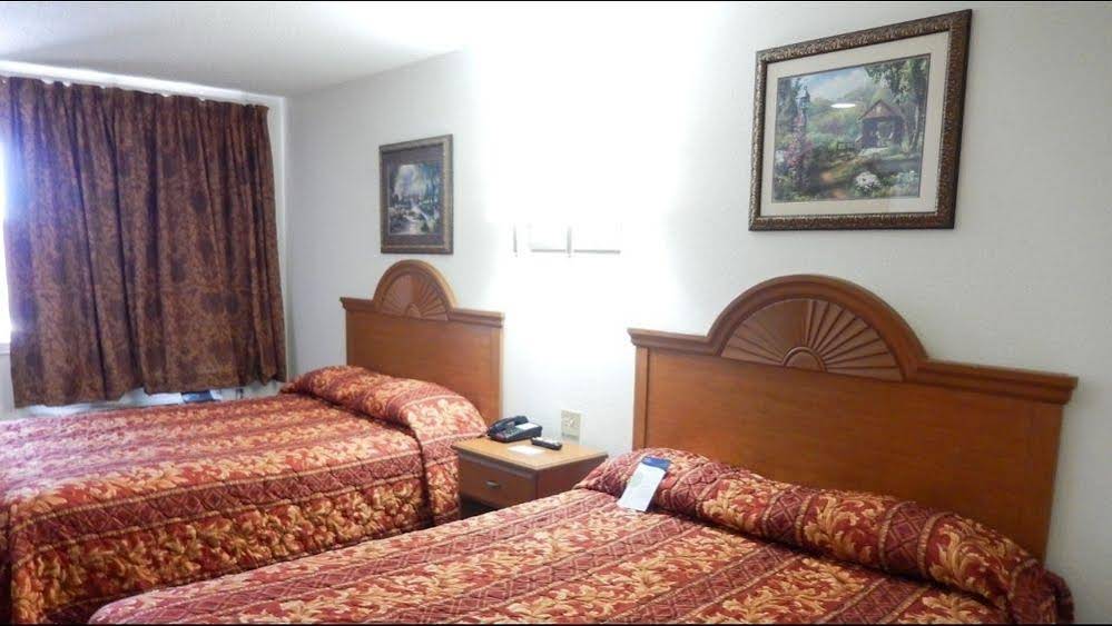 Motel 6 Azle