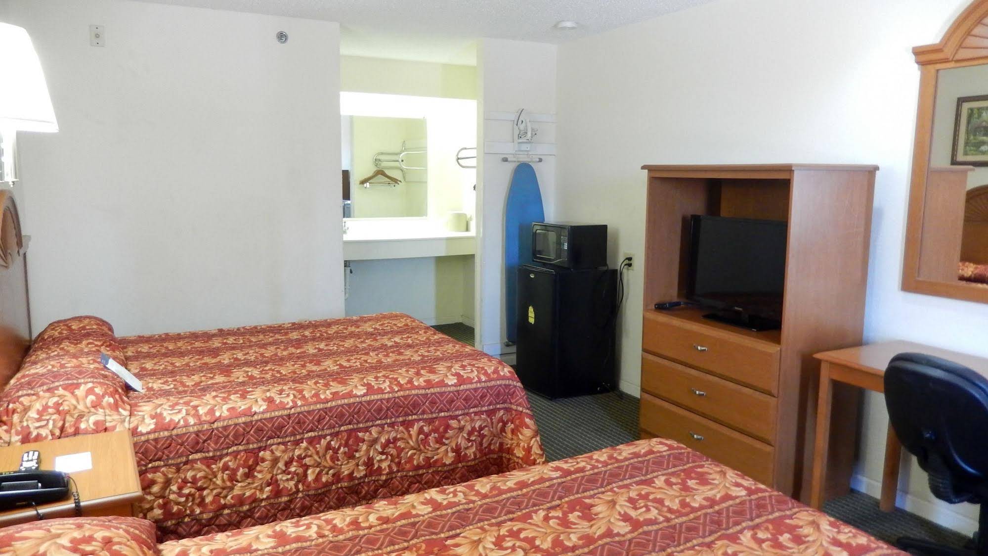 Motel 6 Azle