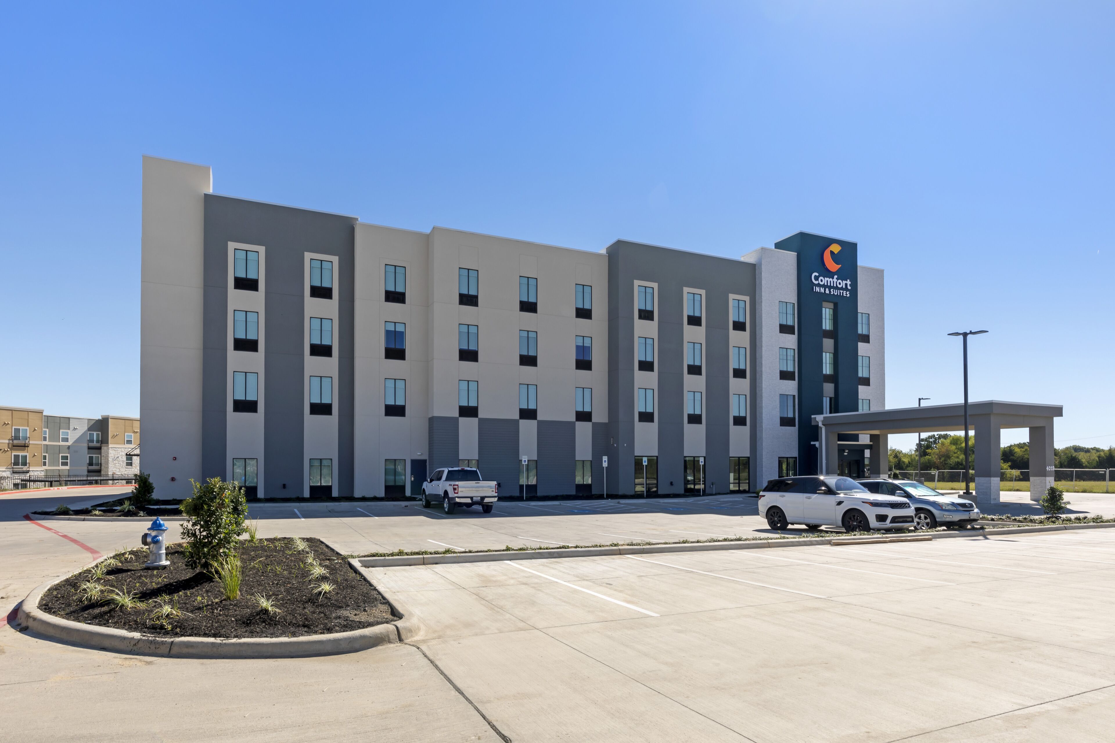 Comfort Inn & Suites Balch Springs - SE Dallas