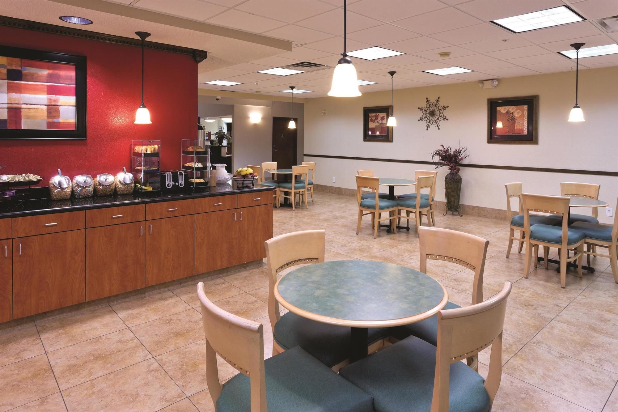 Motel 6 Mesquite, TX - Balch Springs