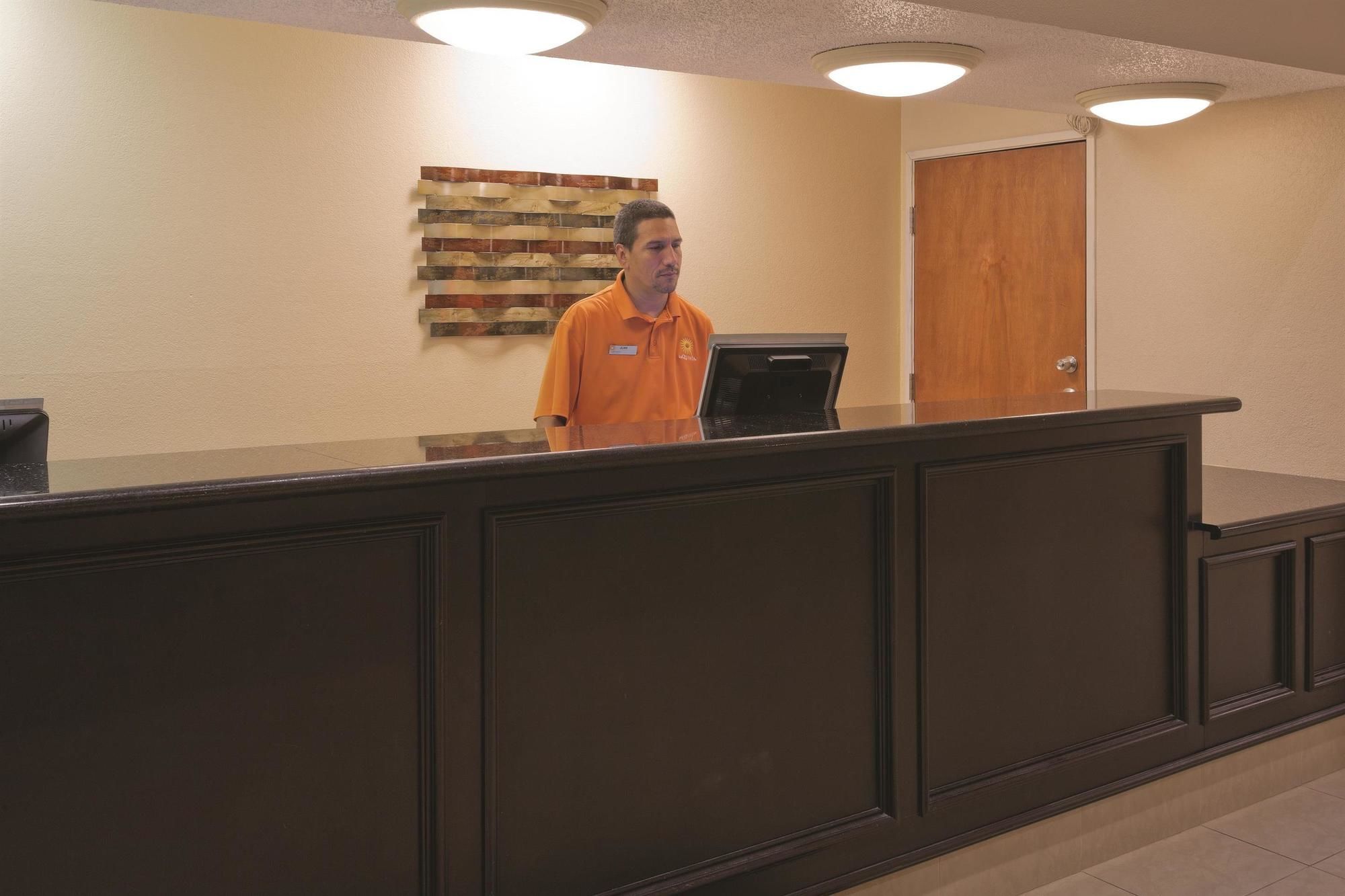 Motel 6 Mesquite, TX - Balch Springs