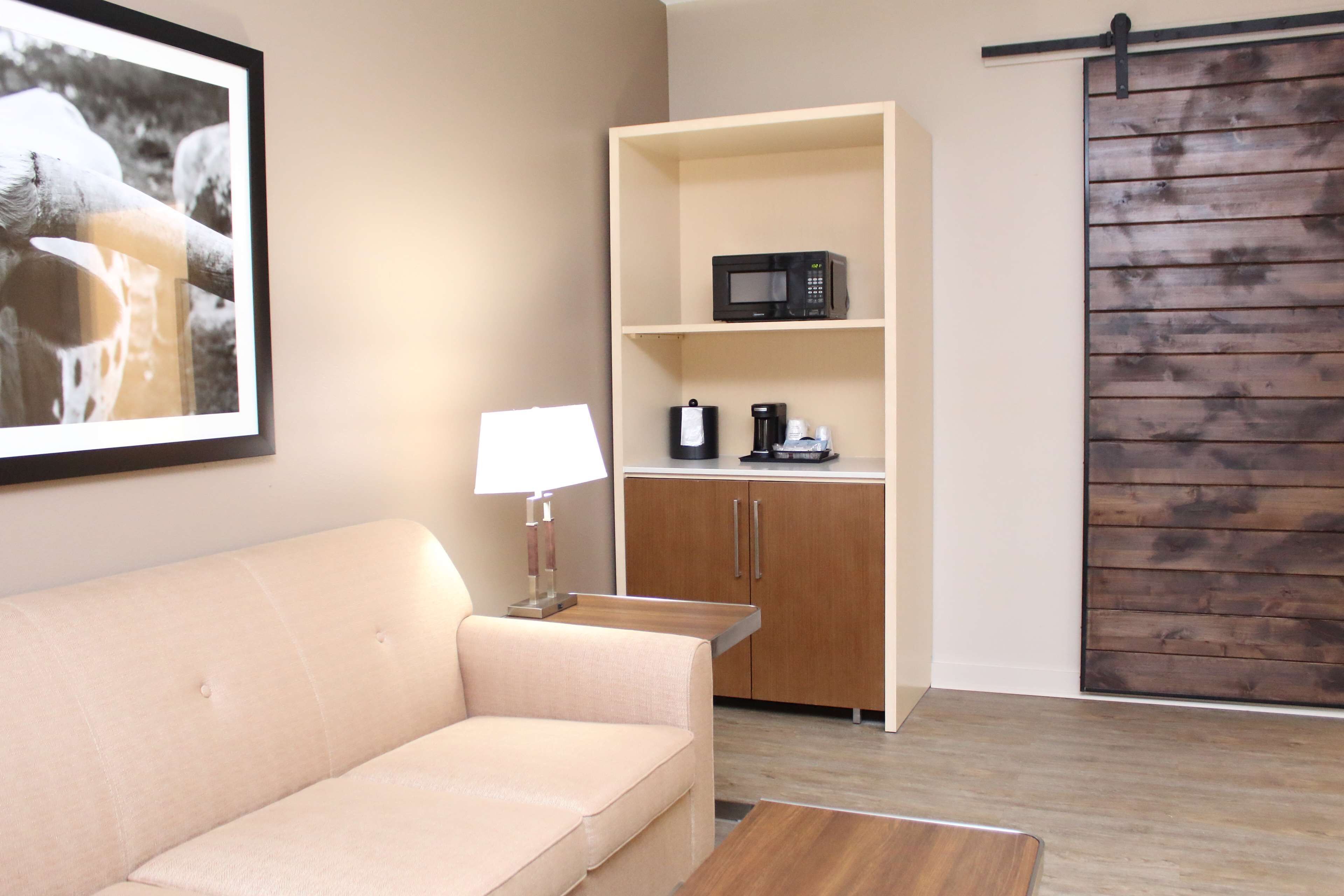 Best Western Bandera Suites & Saloon