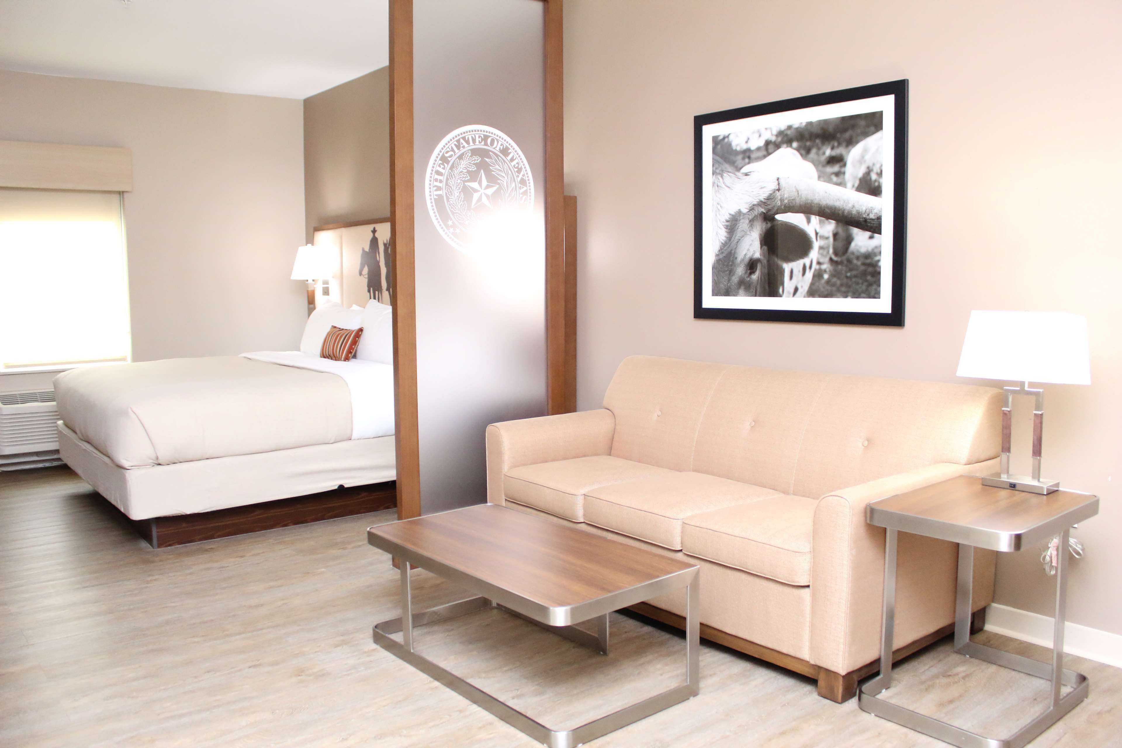 Best Western Bandera Suites & Saloon