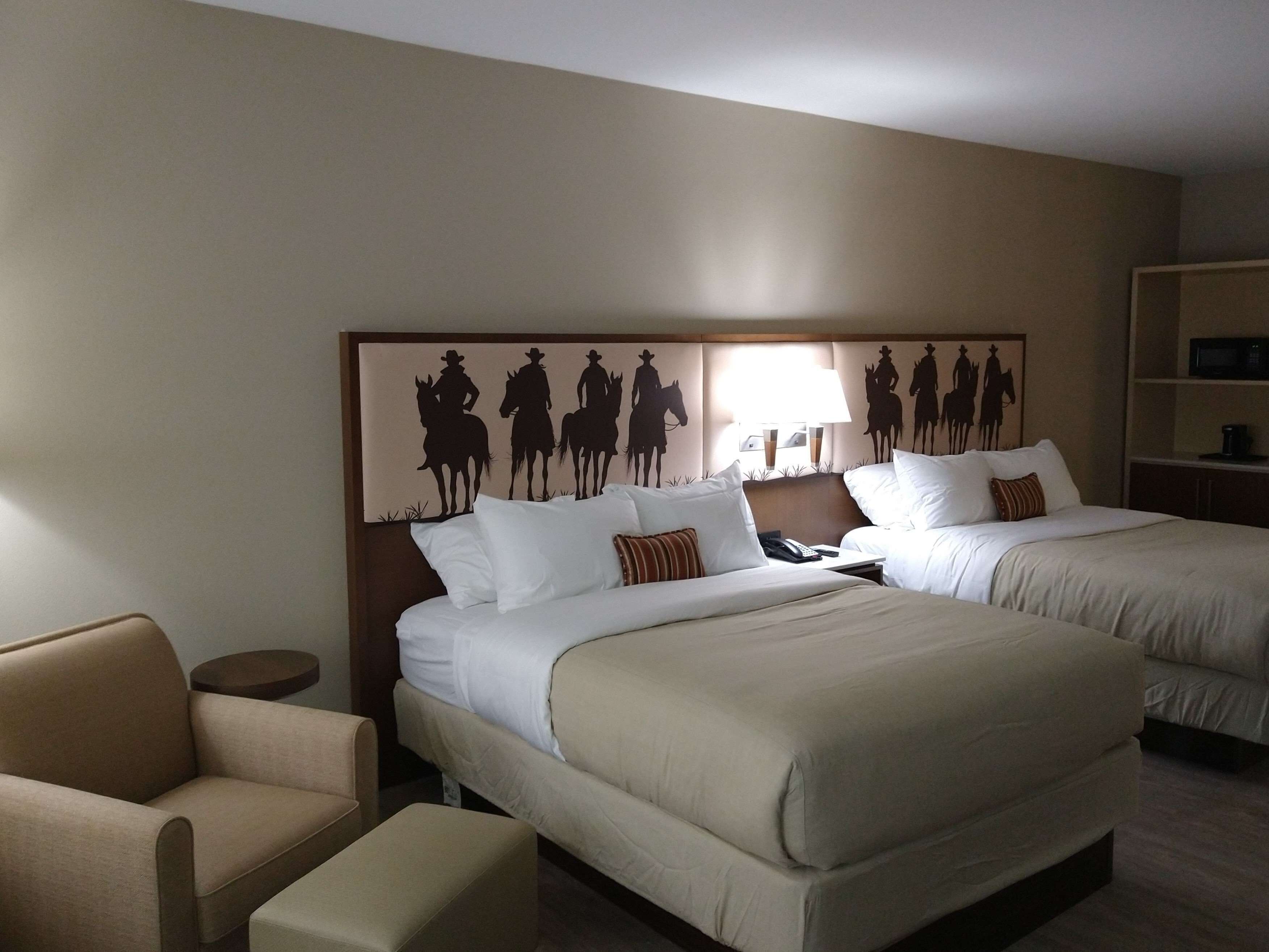 Best Western Bandera Suites & Saloon