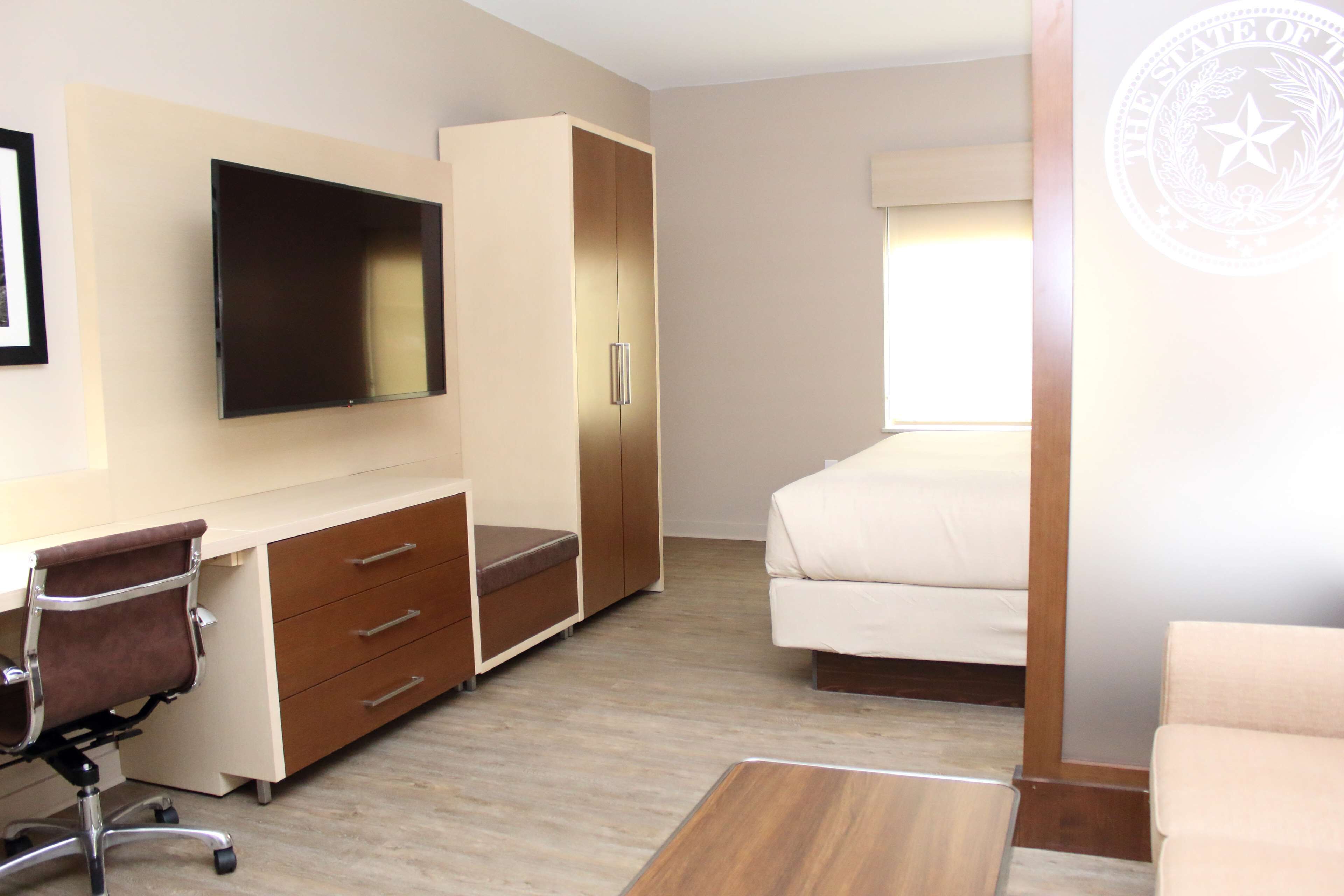 Best Western Bandera Suites & Saloon