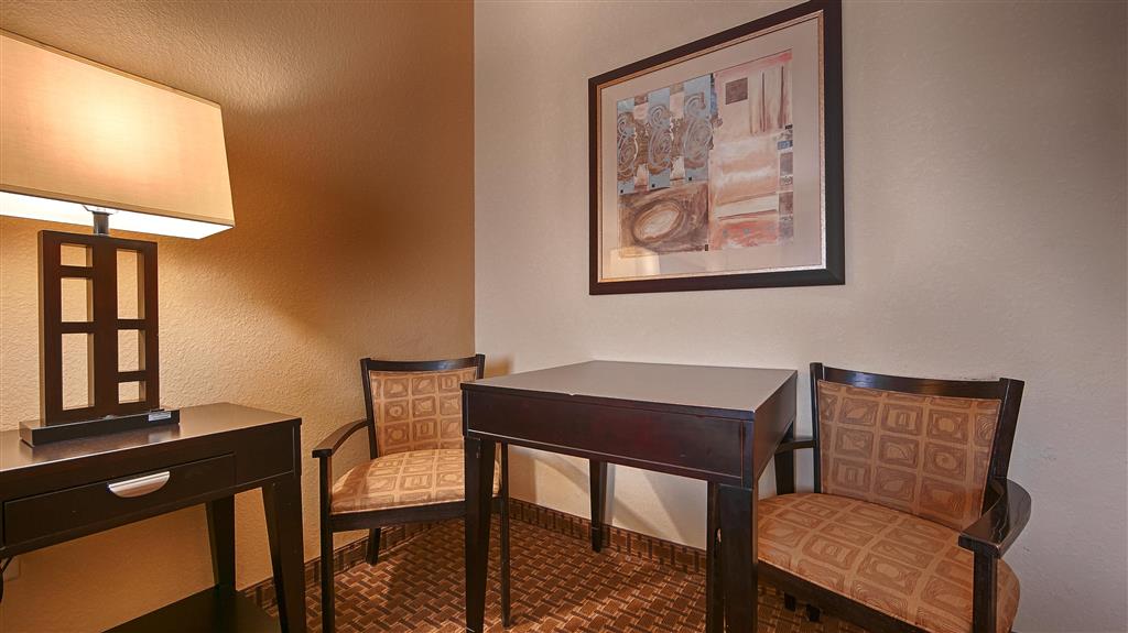 Best Western Bastrop Pines Inn