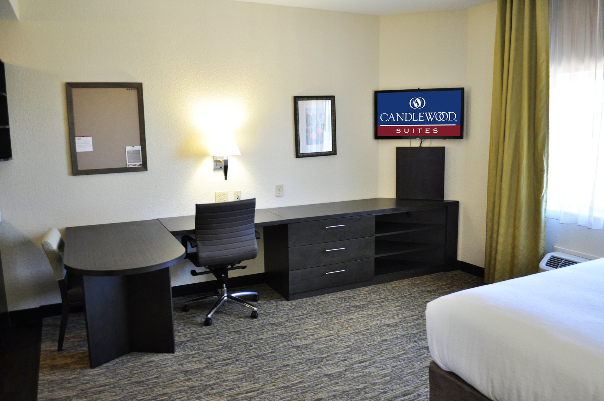 Candlewood Suites Bay City