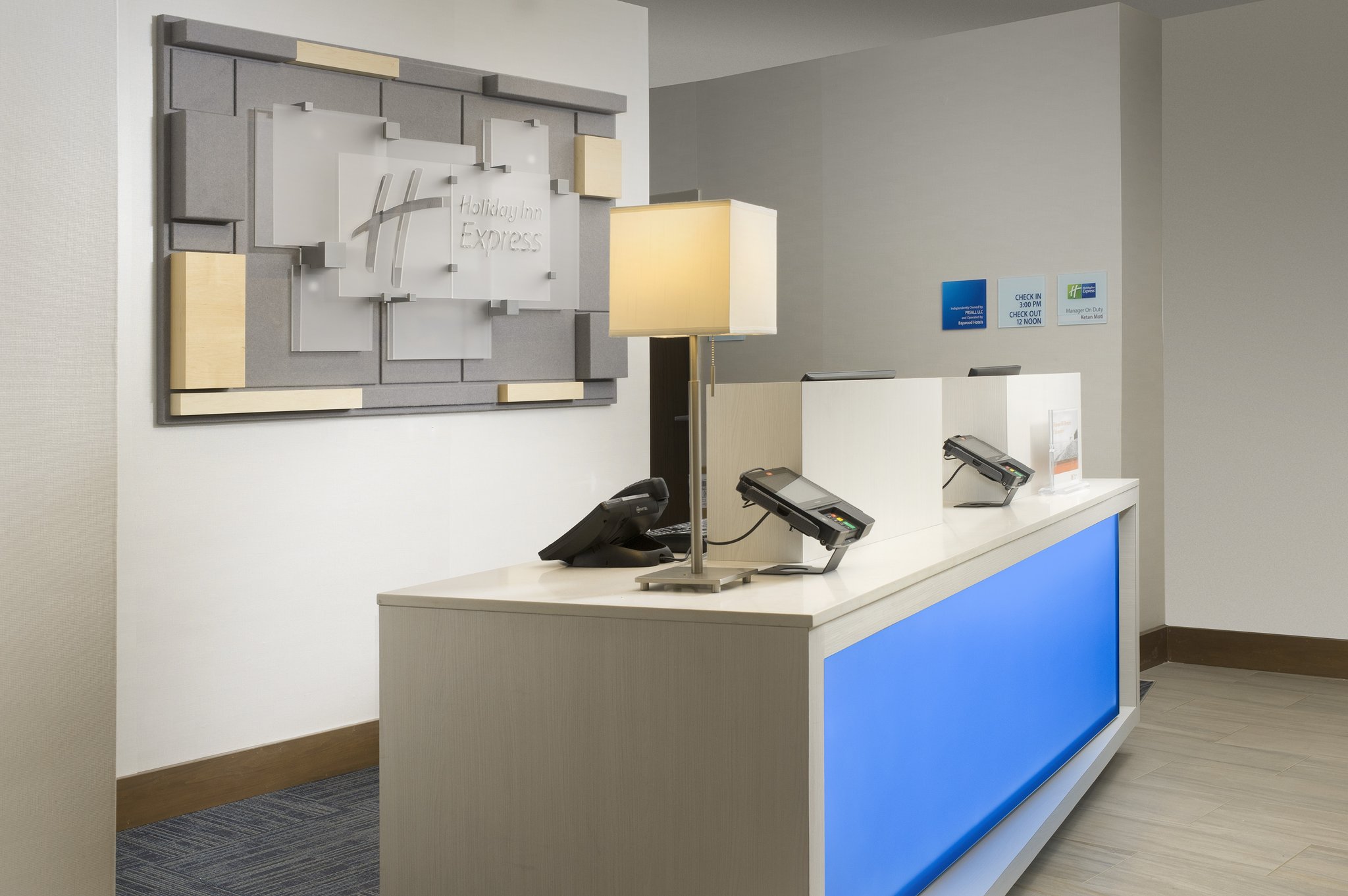 Holiday Inn Express & Suites Bay City