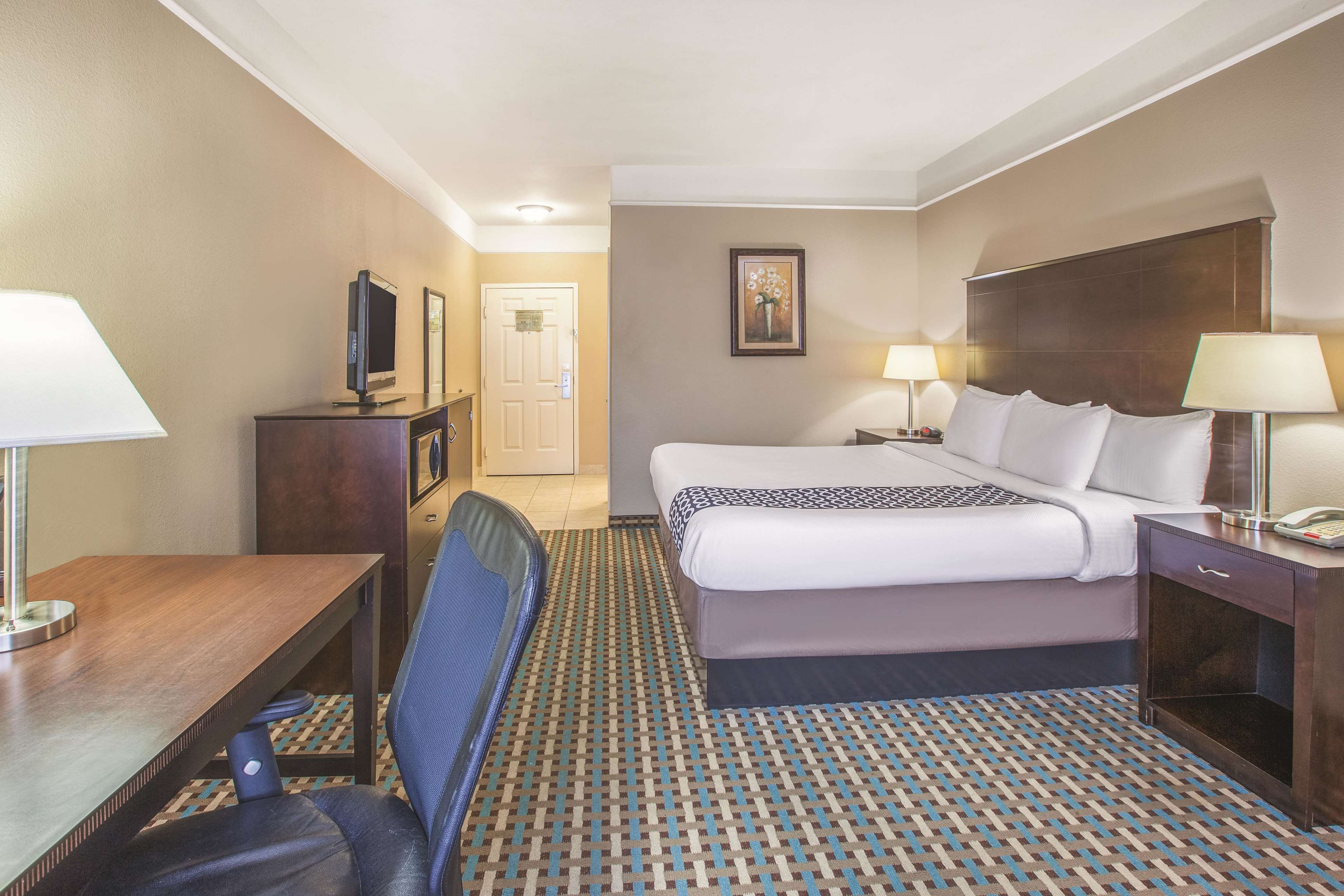 La Quinta Inn & Suites by Wyndham Bay City