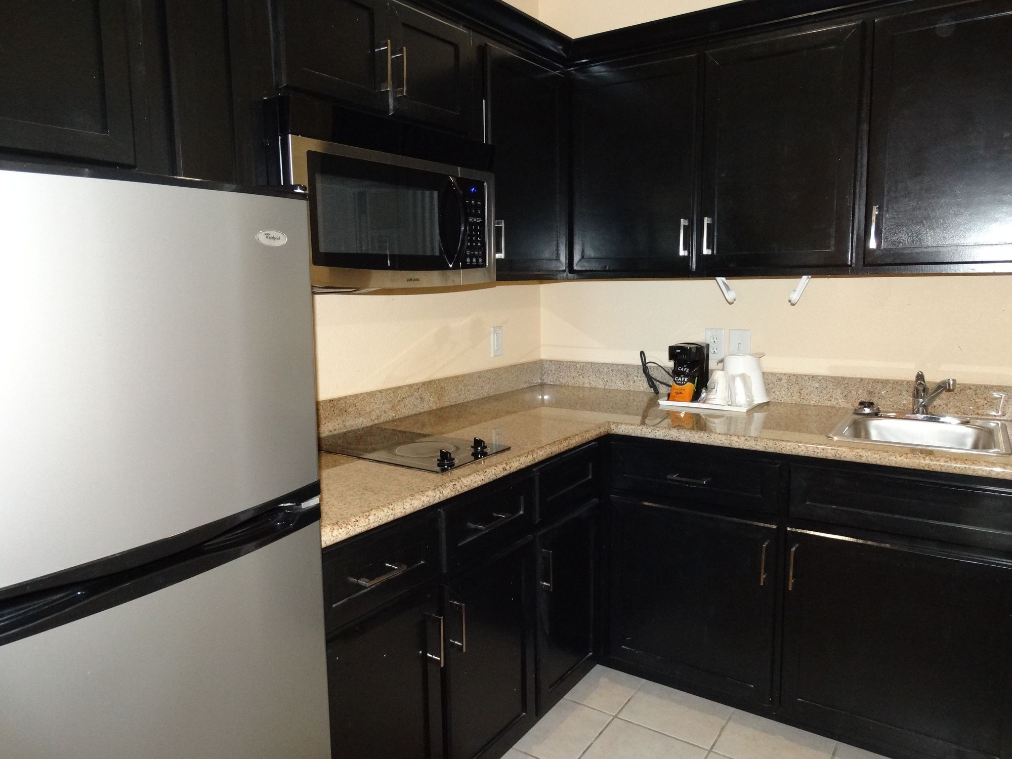 Regency Inn & Suites - Baytown