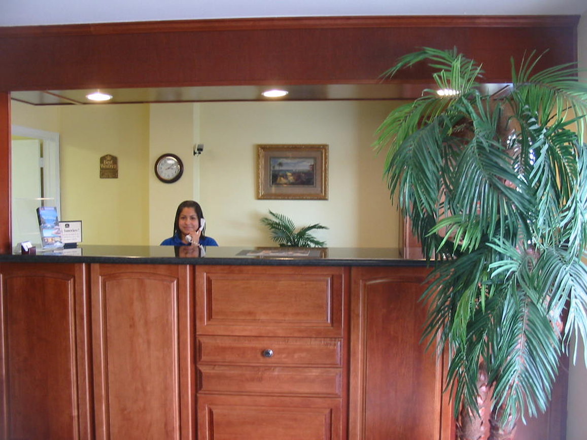 Days Inn by Wyndham Baytown Garth Road I10 East