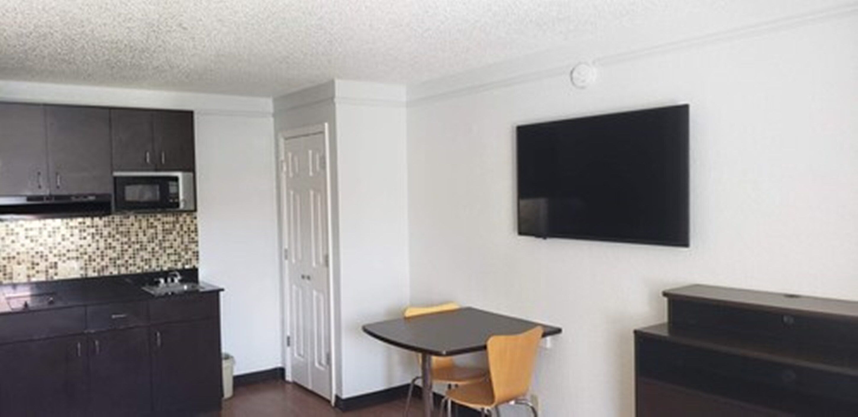 Studio 6 Baytown, TX - Garth Road