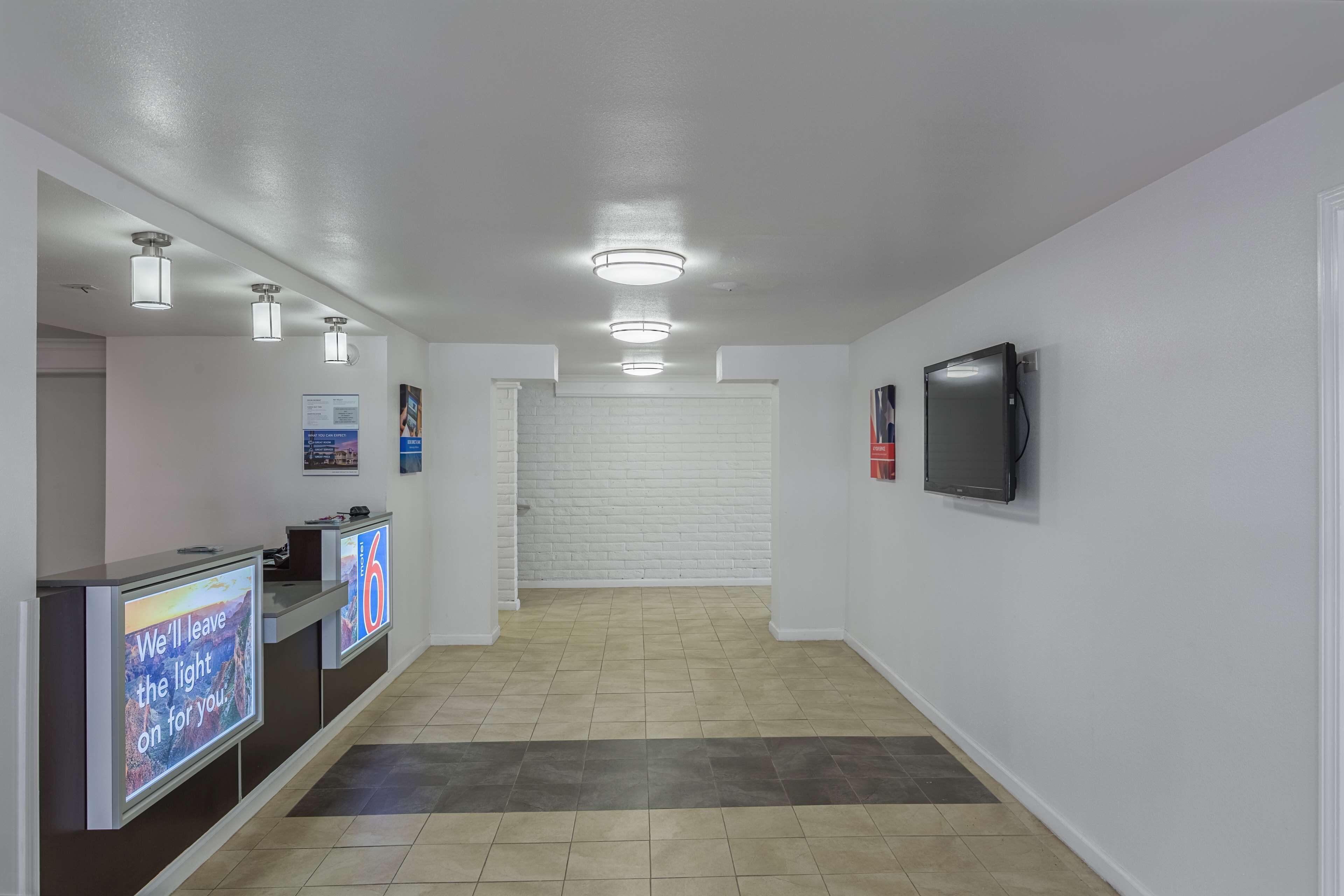 Studio 6 Baytown, TX - Garth Road