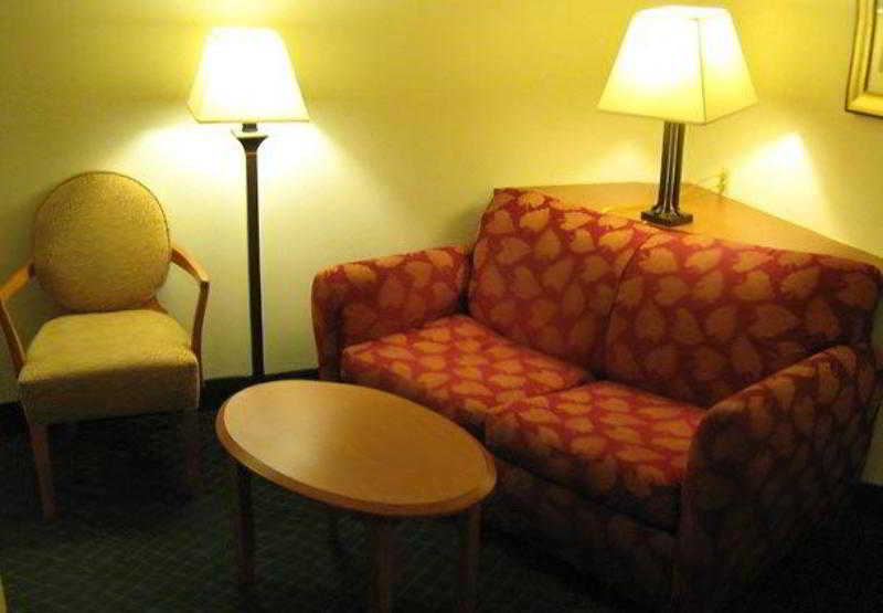 Fairfield Inn And Suites Beaumont