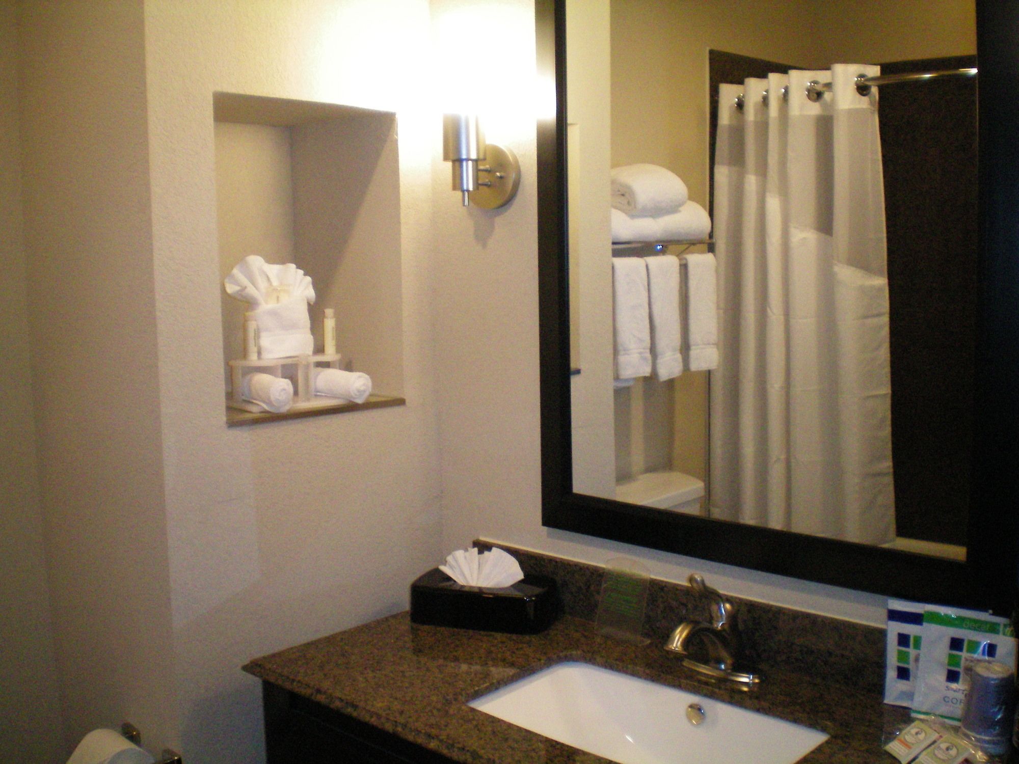 Holiday Inn Express Beaumont NW Parkdale Mall