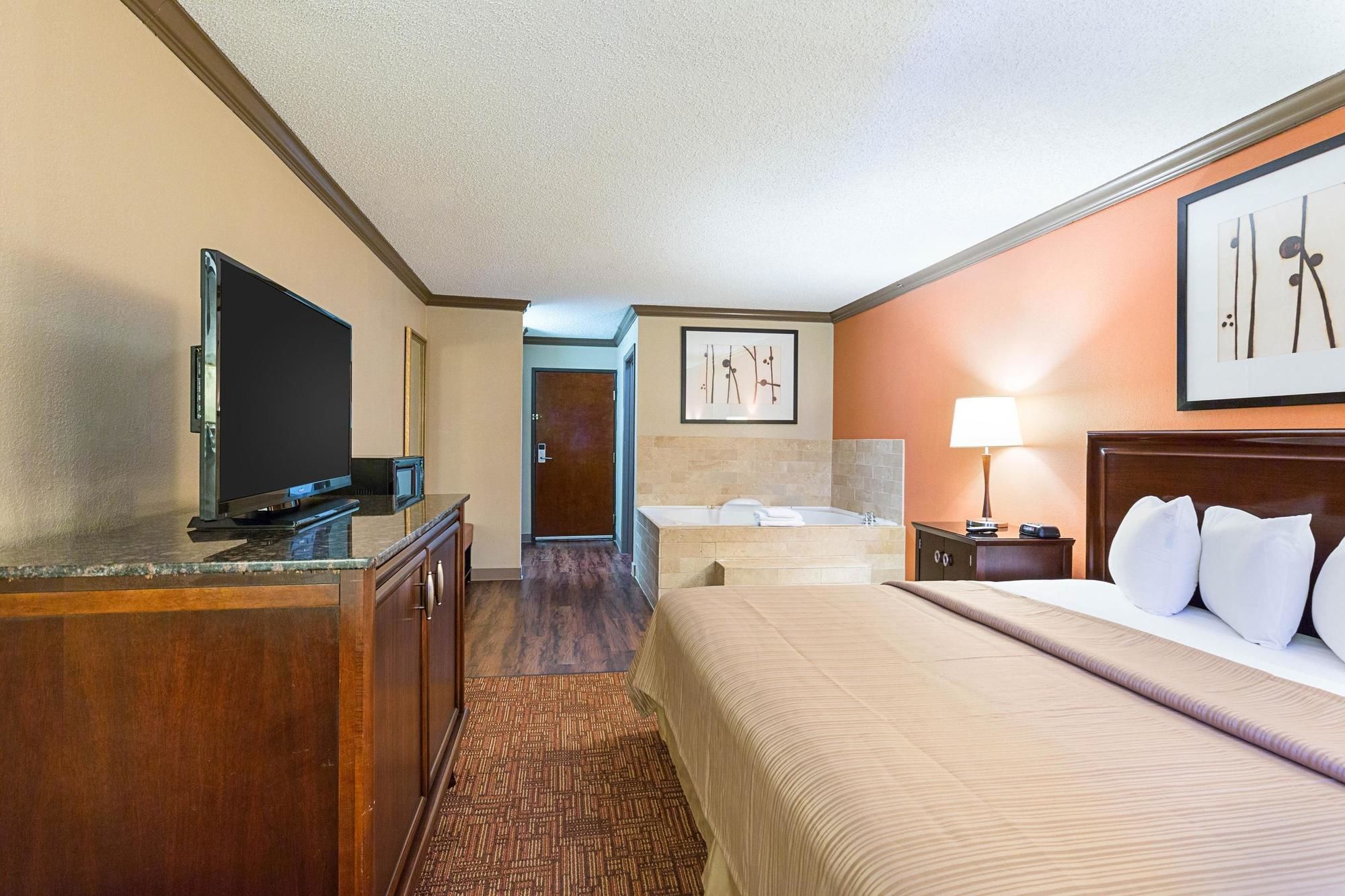 Quality Inn & Suites
