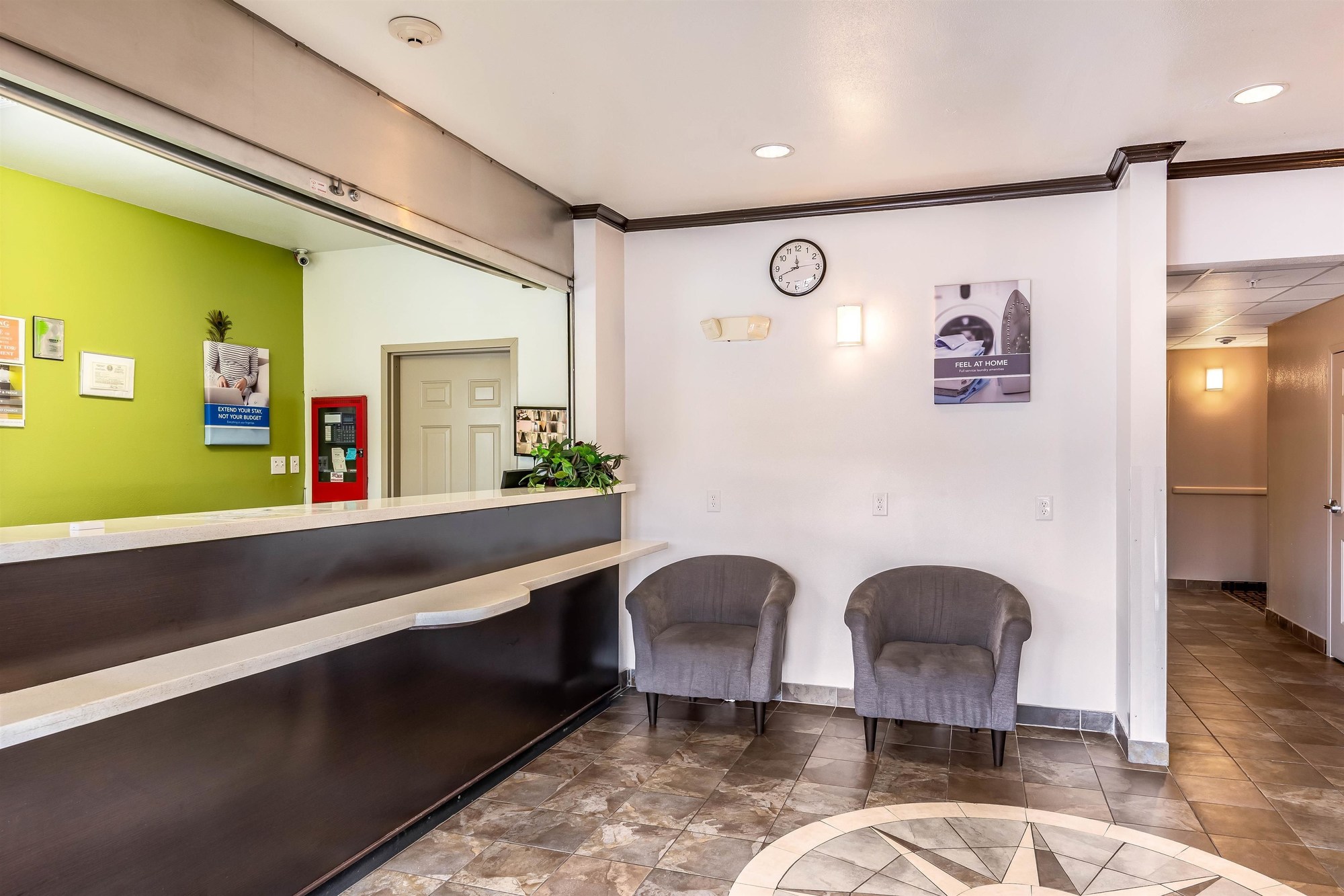 OYO Townhouse Beaumont Medical Center Area