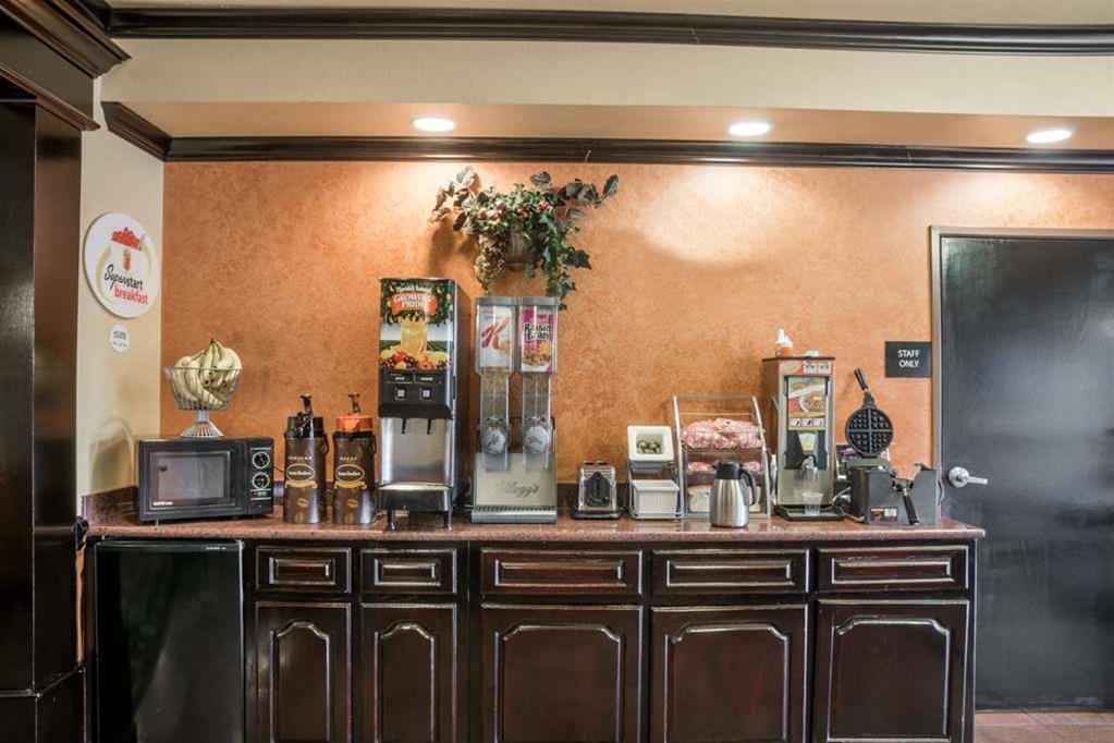 Econo Lodge Beaumont I-10 South