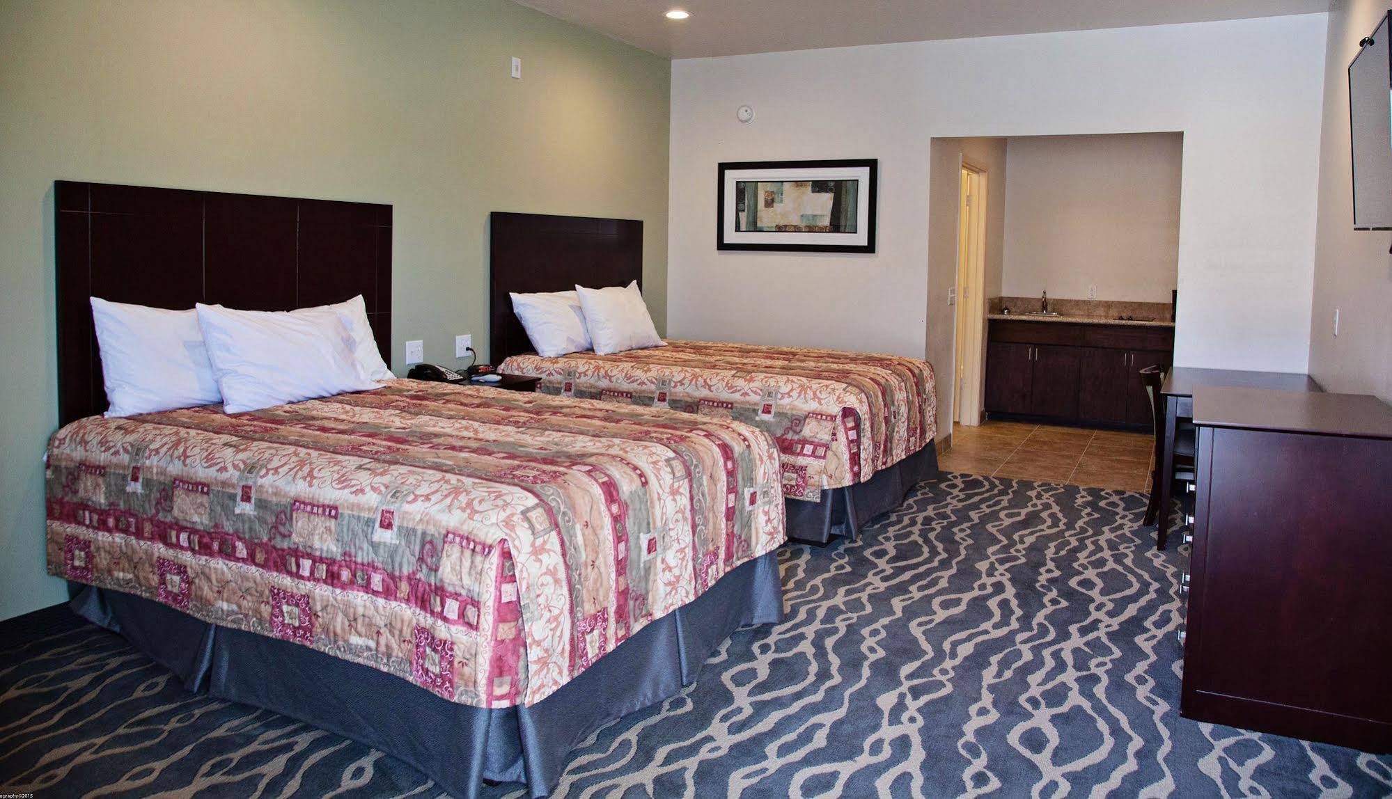 Big Lake Inn & Suites