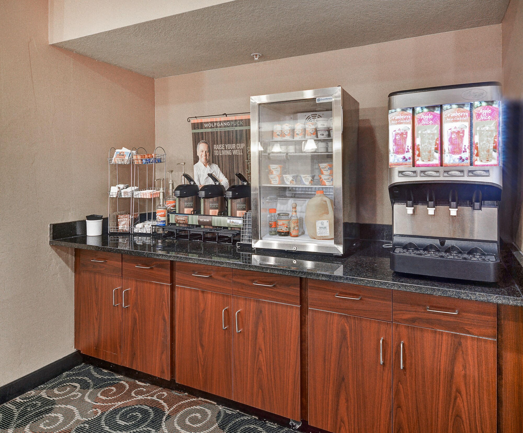 Cobblestone Inn & Suites