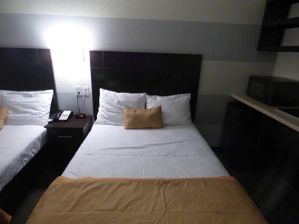 Republic Hotel
