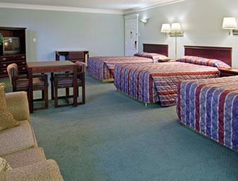 Days Inn & Suites by Wyndham Big Spring