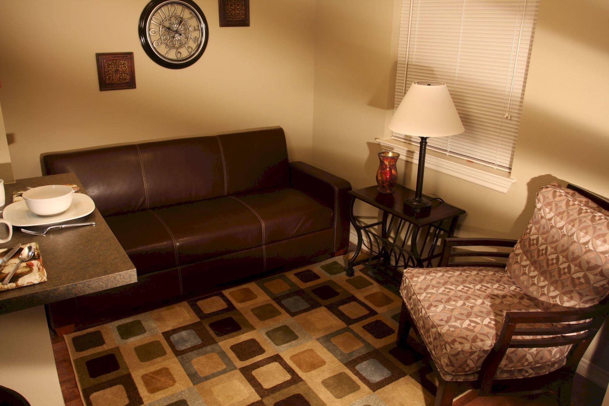 Eagle's Den Suites at Big Spring
