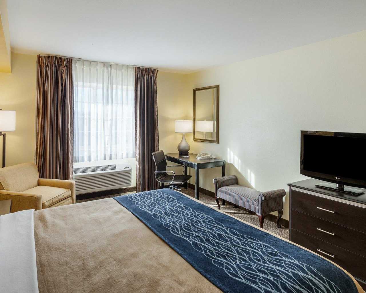 Comfort Inn & Suites Texas Hill Country