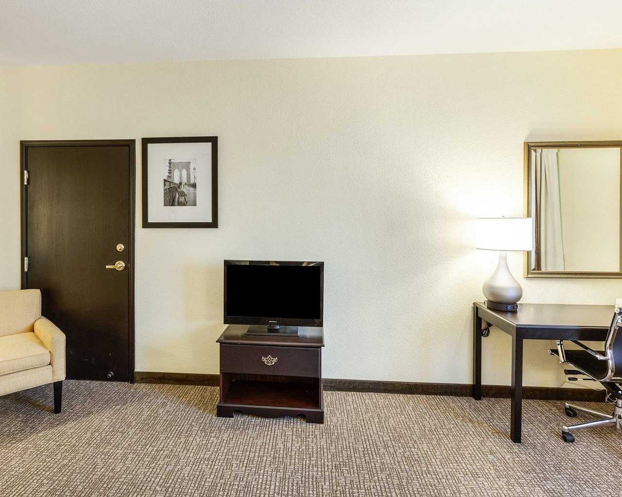 Comfort Inn & Suites Texas Hill Country