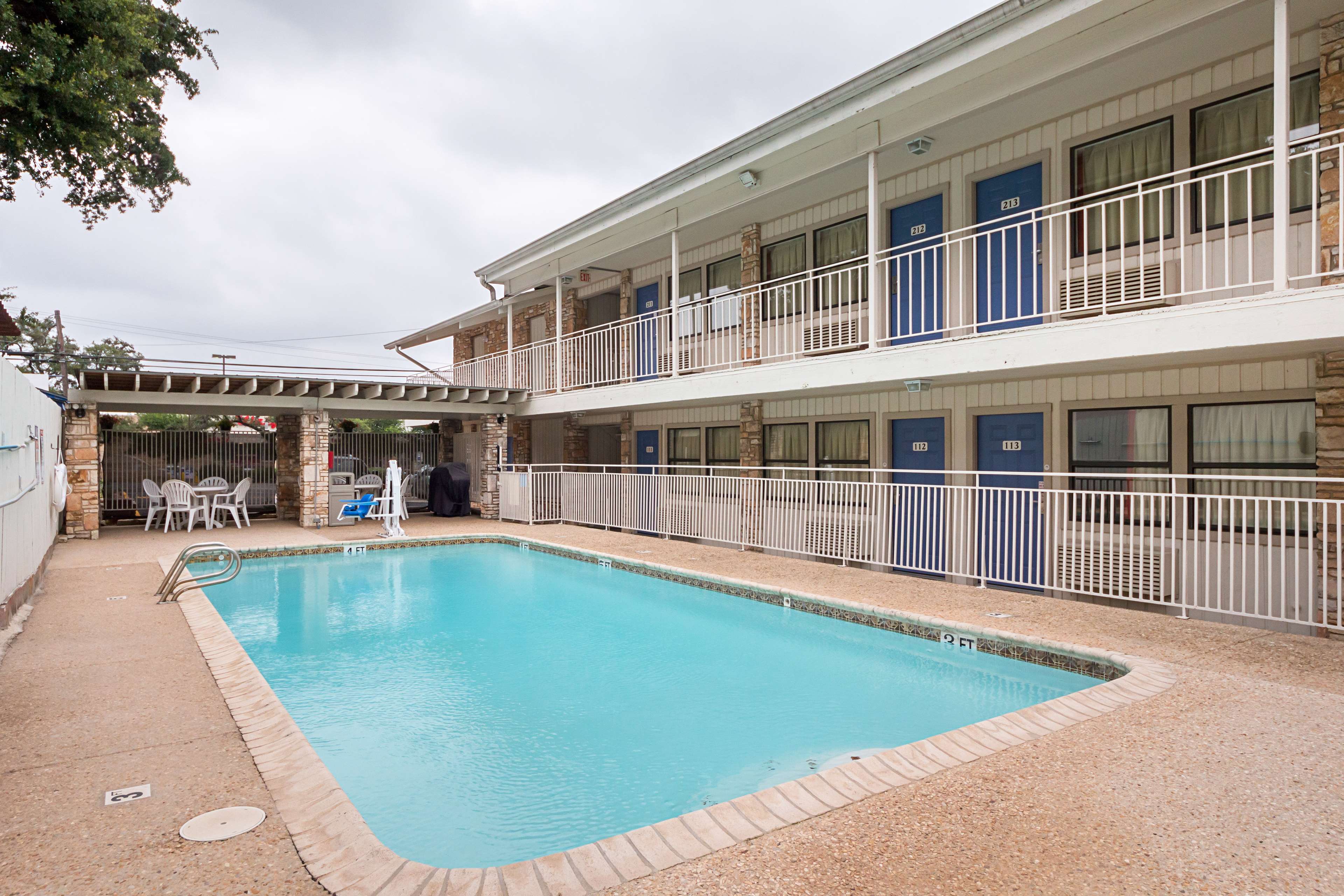 Motel 6 Boerne
