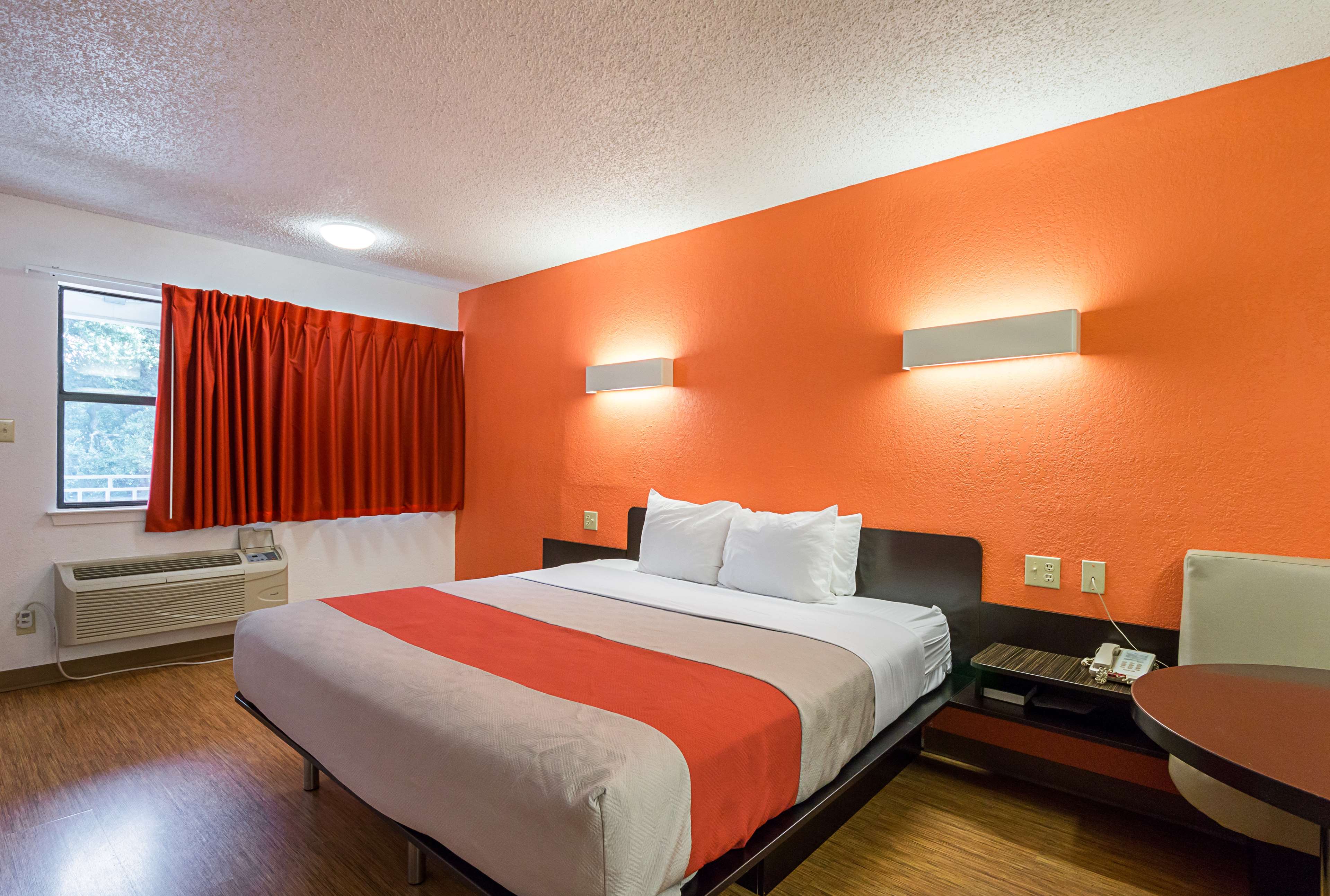 Motel 6 Boerne