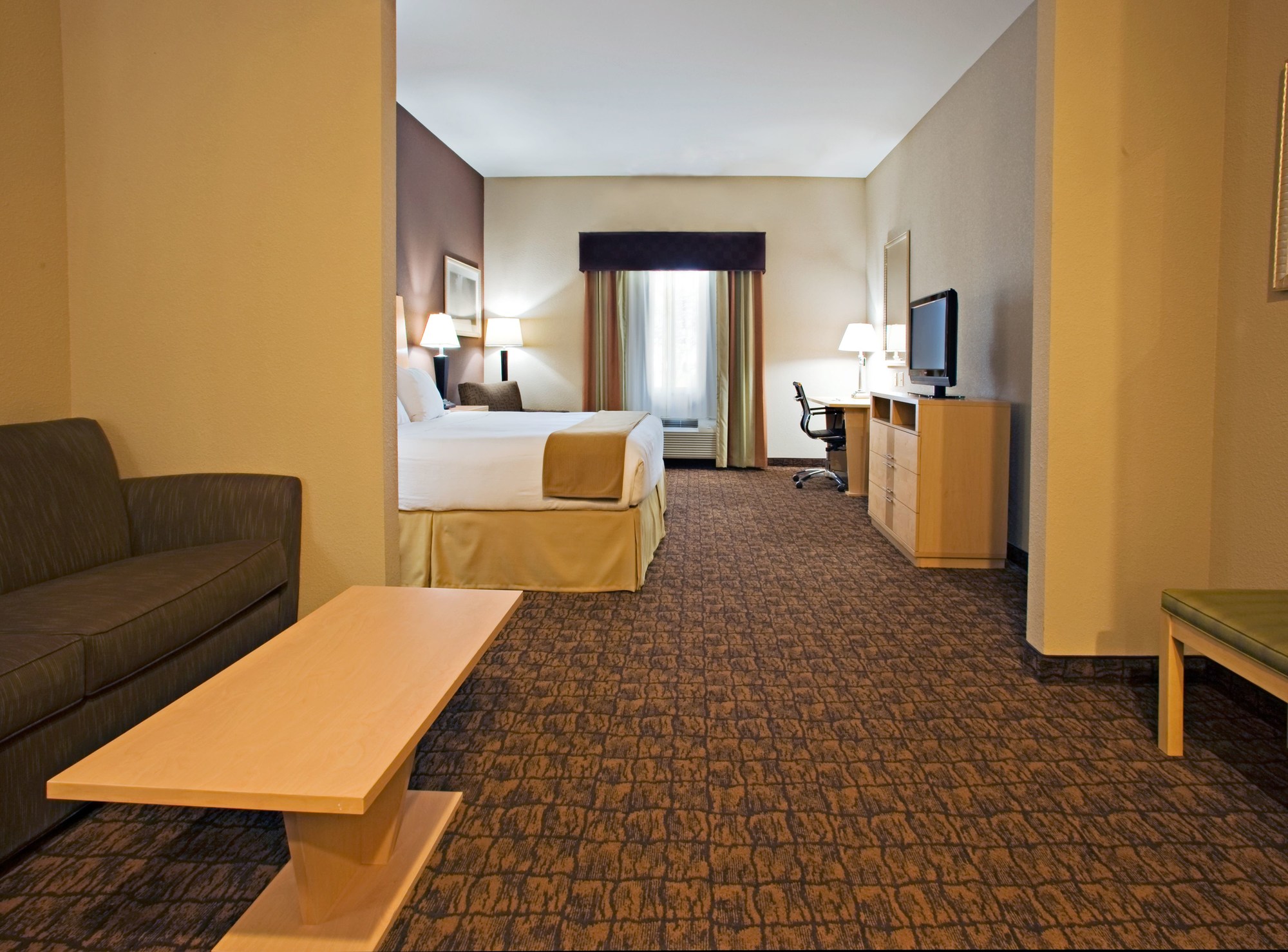 Holiday Inn Express & Suites Borger