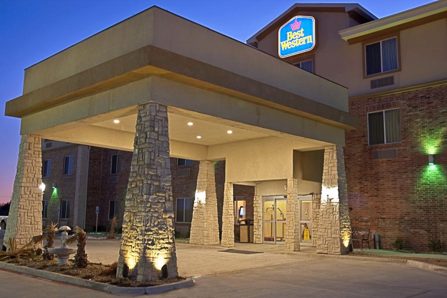 Best Western Bowie Inn & Suites