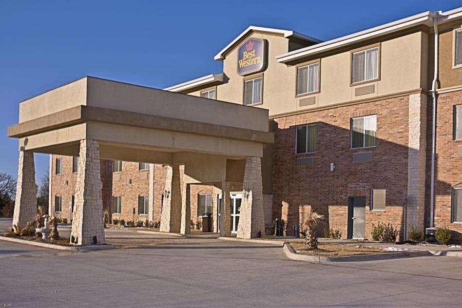 Best Western Bowie Inn & Suites