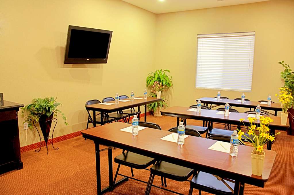 Best Western Bowie Inn & Suites