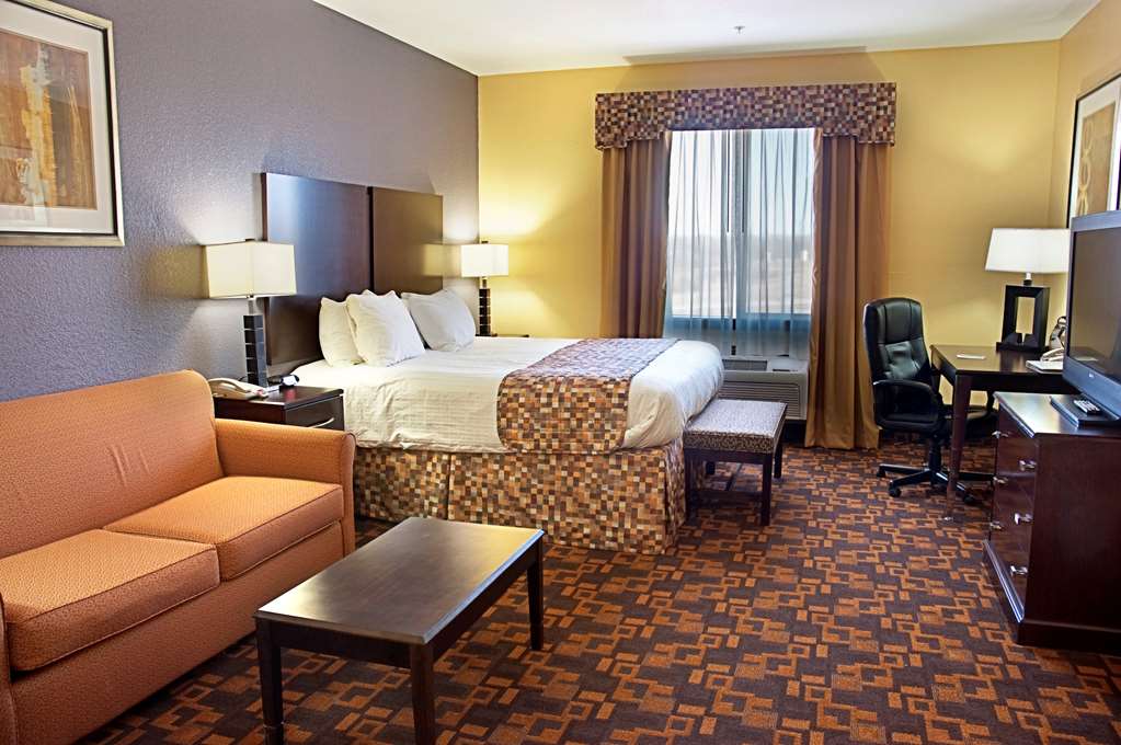 Best Western Bowie Inn & Suites