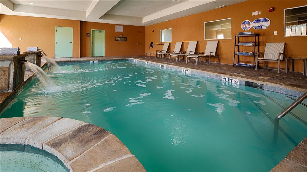 Best Western Bowie Inn & Suites
