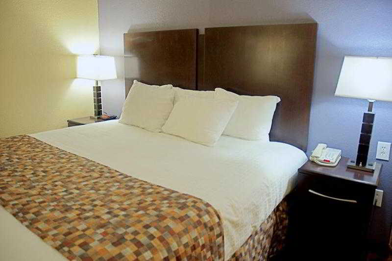 Best Western Bowie Inn & Suites