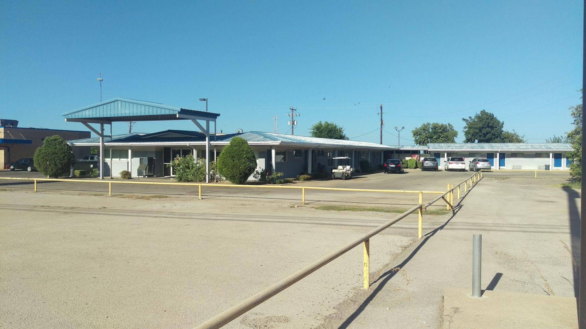 Gold Key Inn
