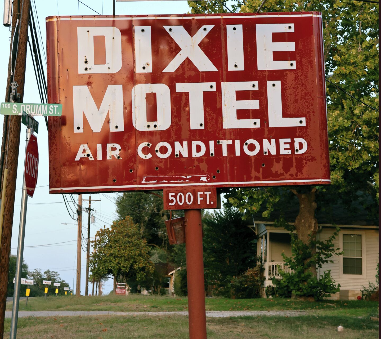 Dixie Motel