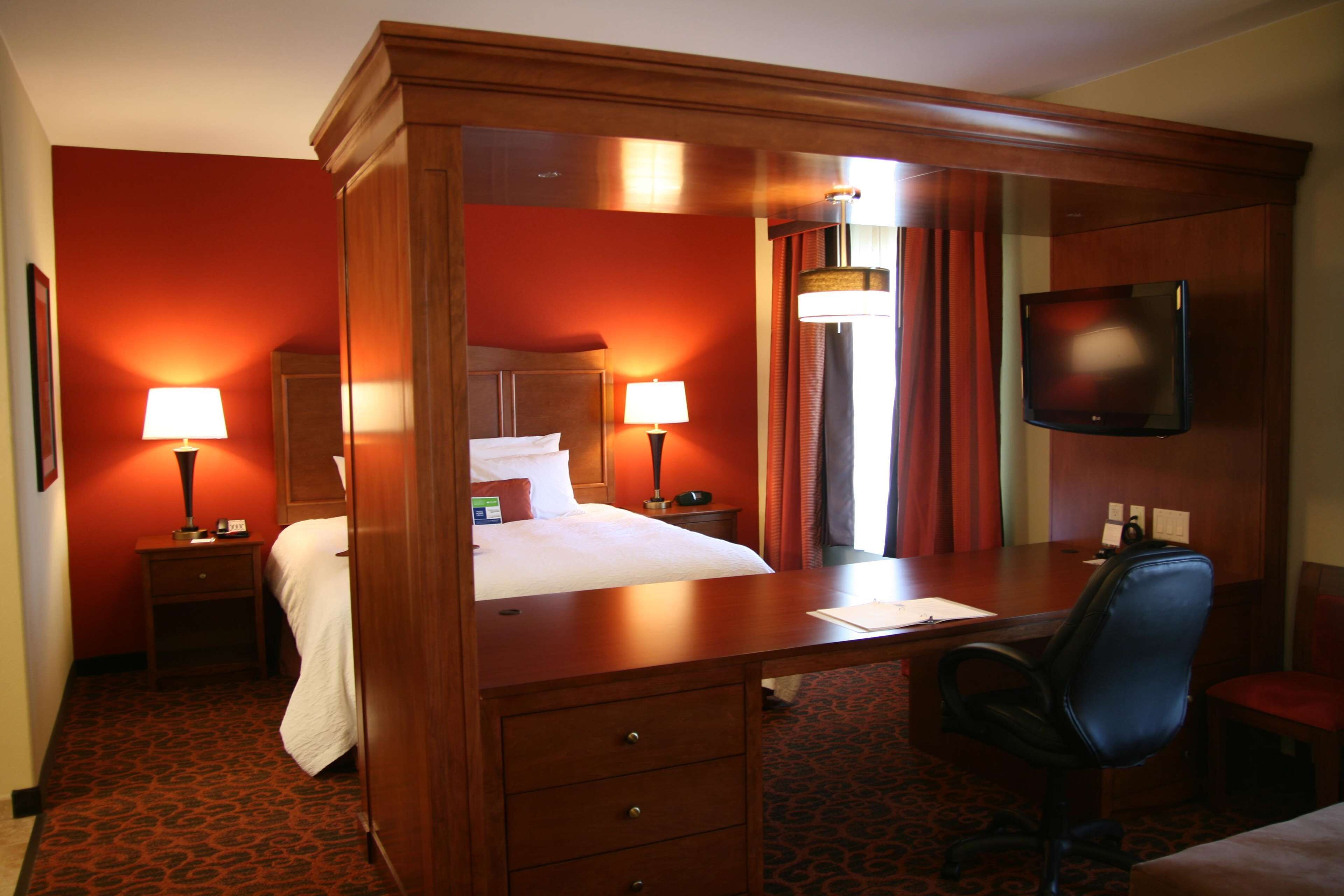 Hampton Inn & Suites Brenham