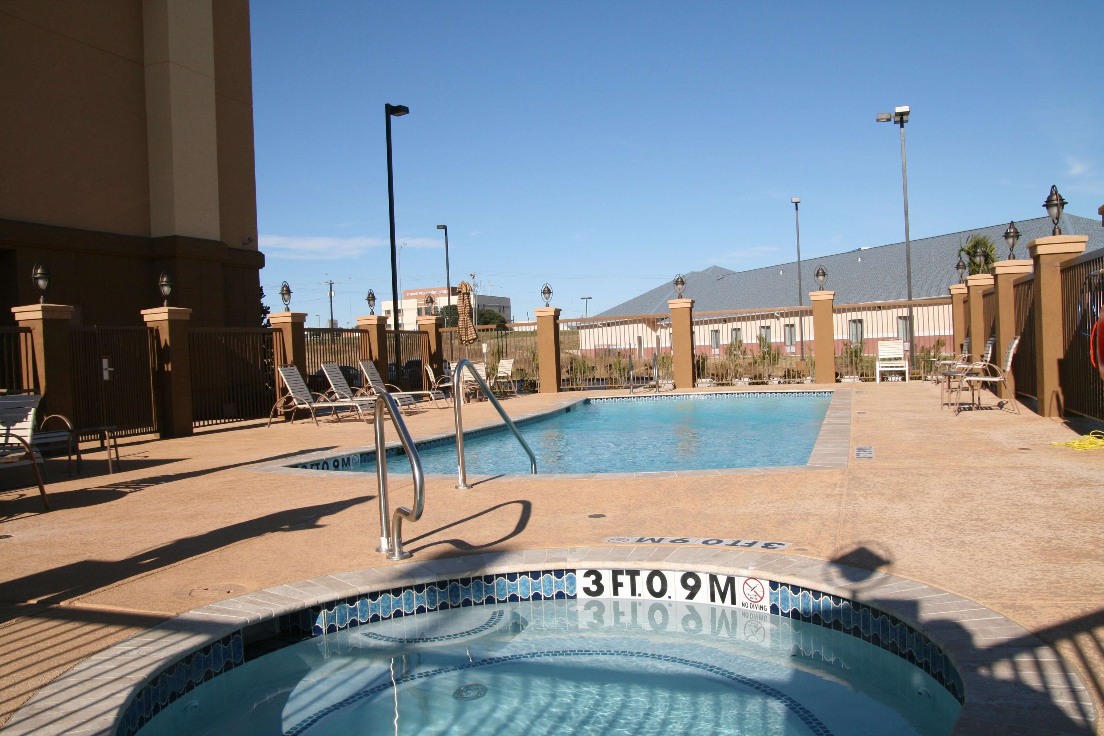 Hampton Inn & Suites Brenham