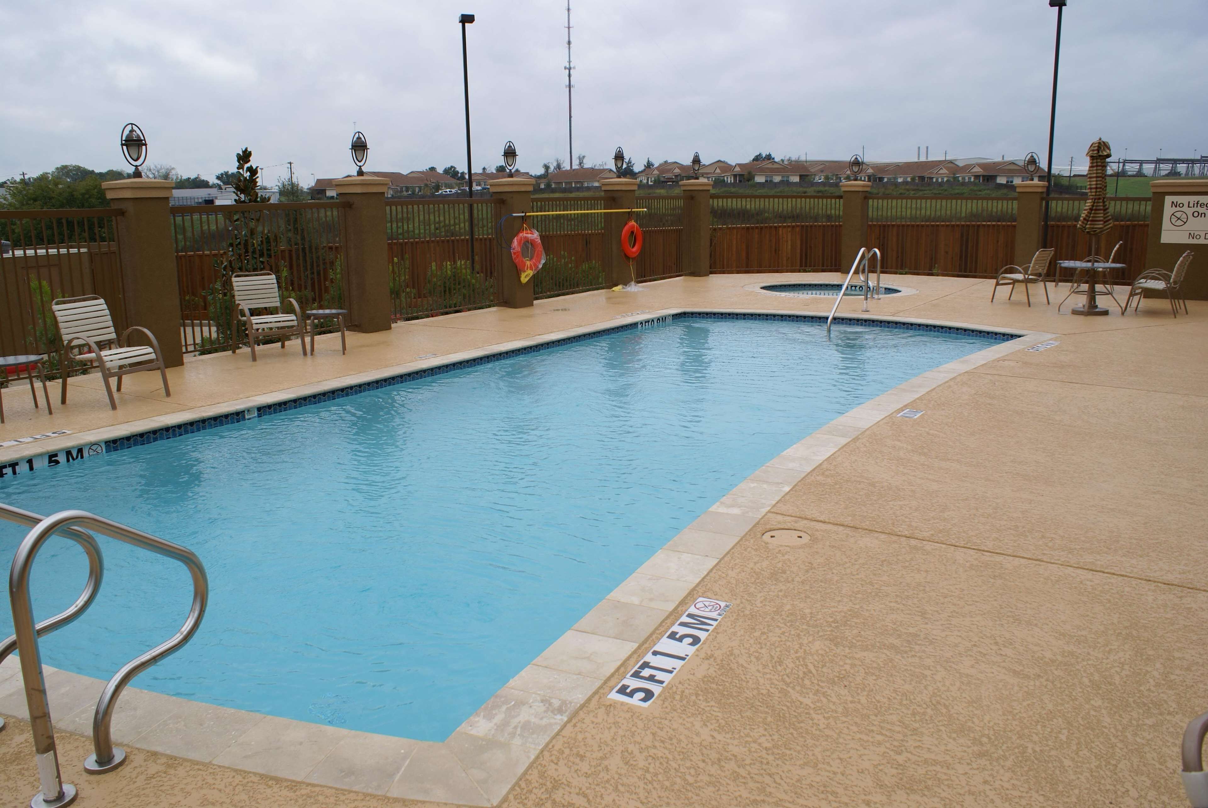 Hampton Inn & Suites Brenham