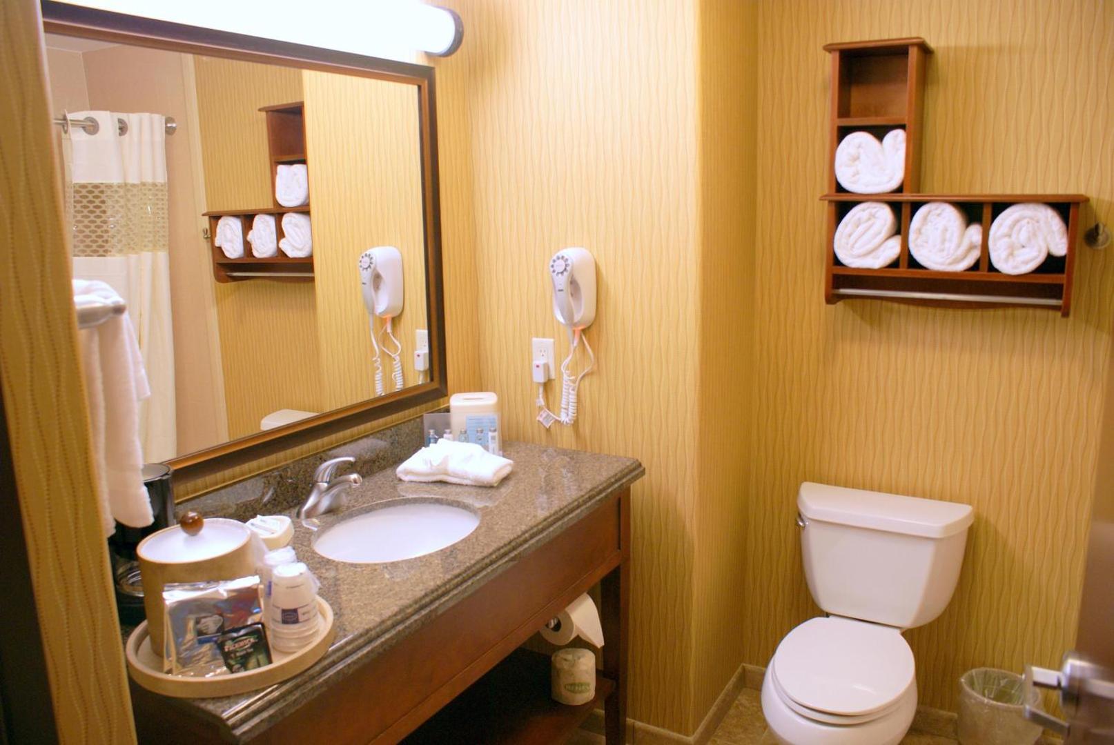 Hampton Inn & Suites Brenham