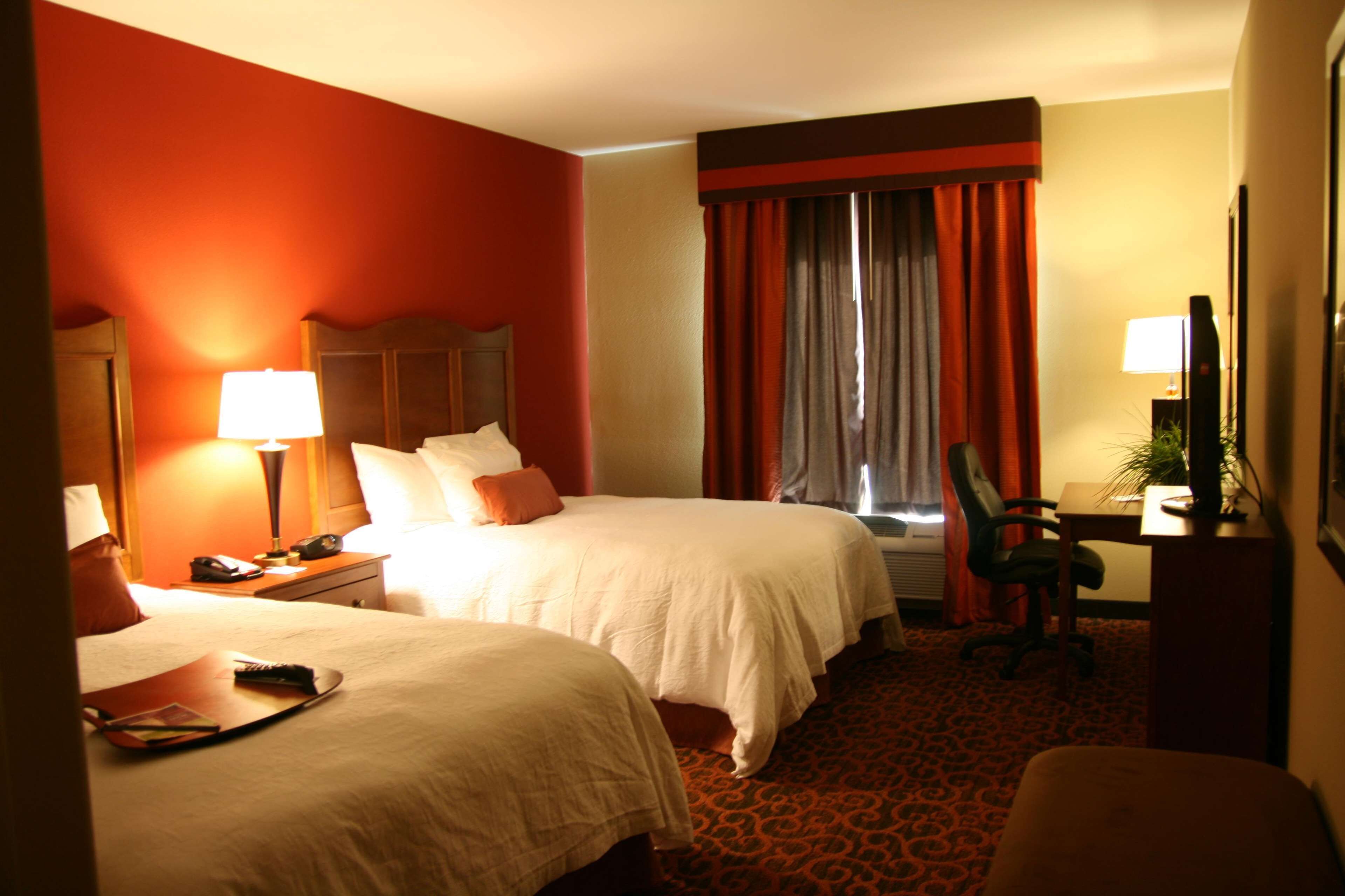 Hampton Inn & Suites Brenham