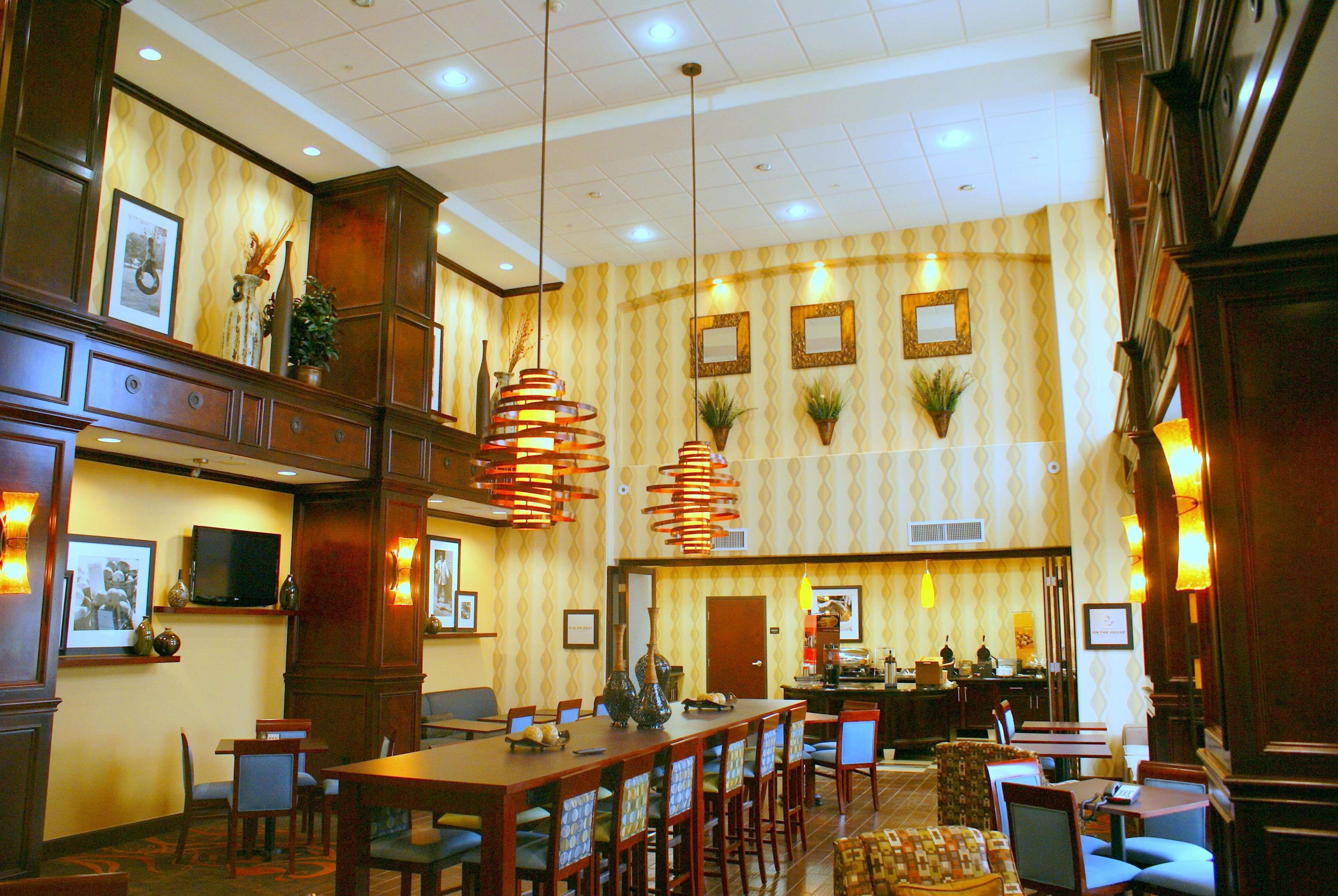 Hampton Inn & Suites Brenham