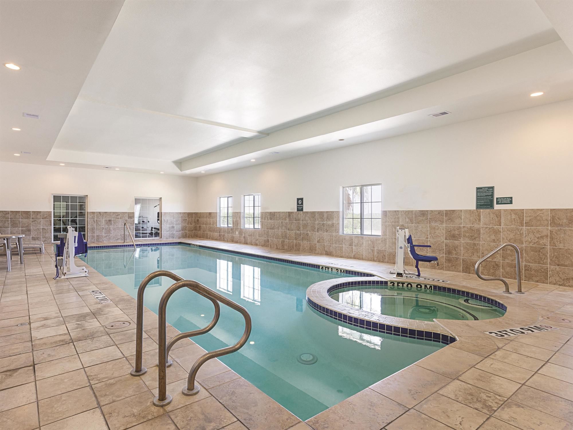 Baymont by Wyndham Brenham